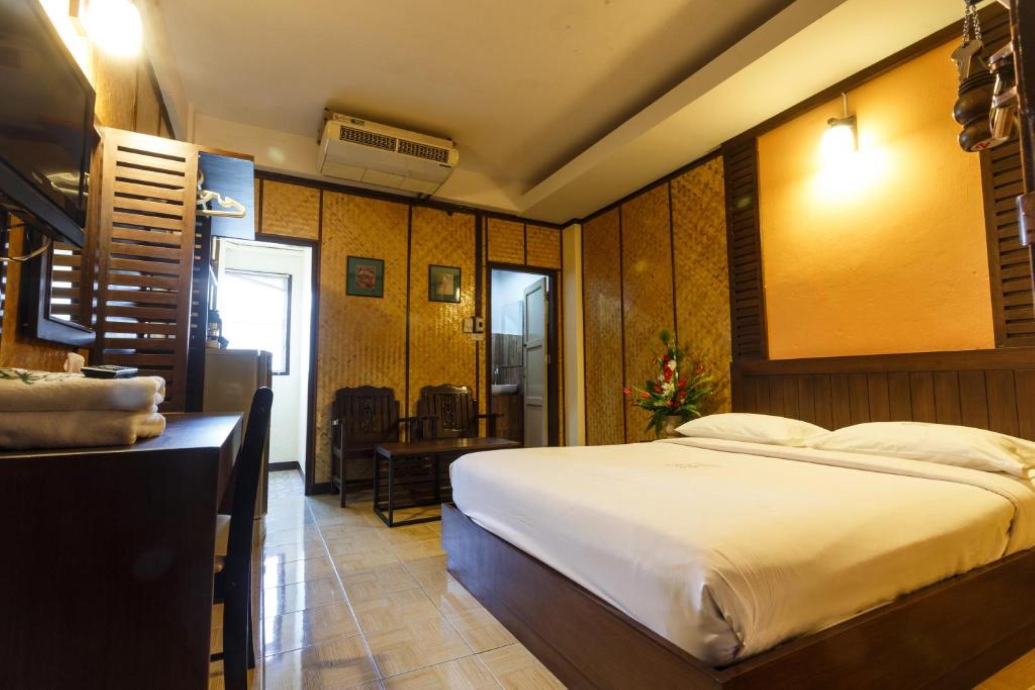 Luck Thai Hotel Чиангмай Экстерьер фото