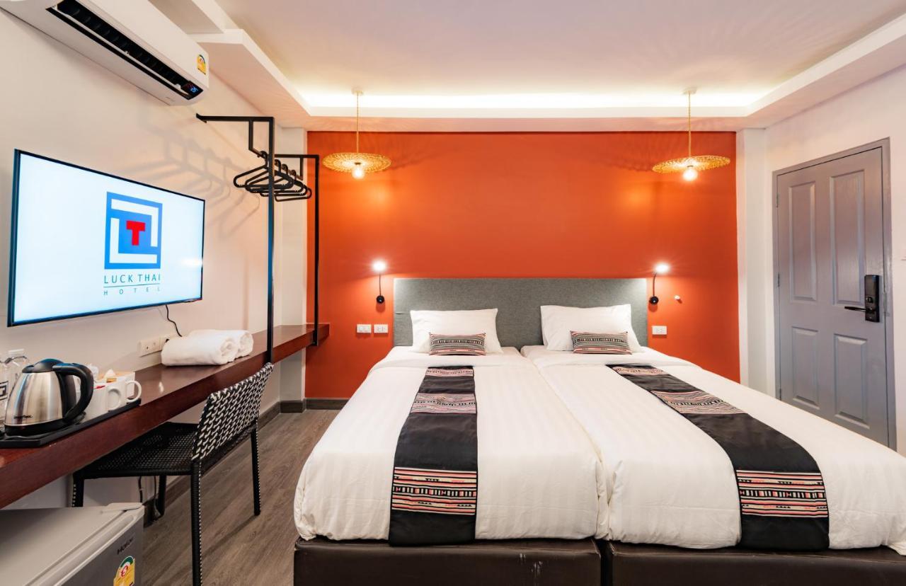 Luck Thai Hotel Чиангмай Экстерьер фото