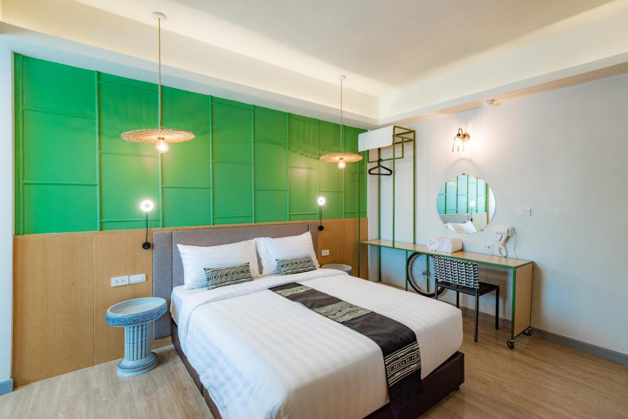 Luck Thai Hotel Чиангмай Экстерьер фото