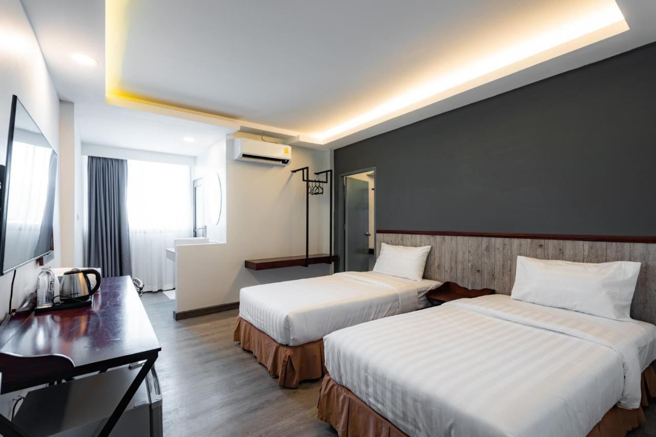 Luck Thai Hotel Чиангмай Экстерьер фото